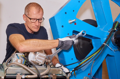 gantry-testing-liquid-cooling-systems