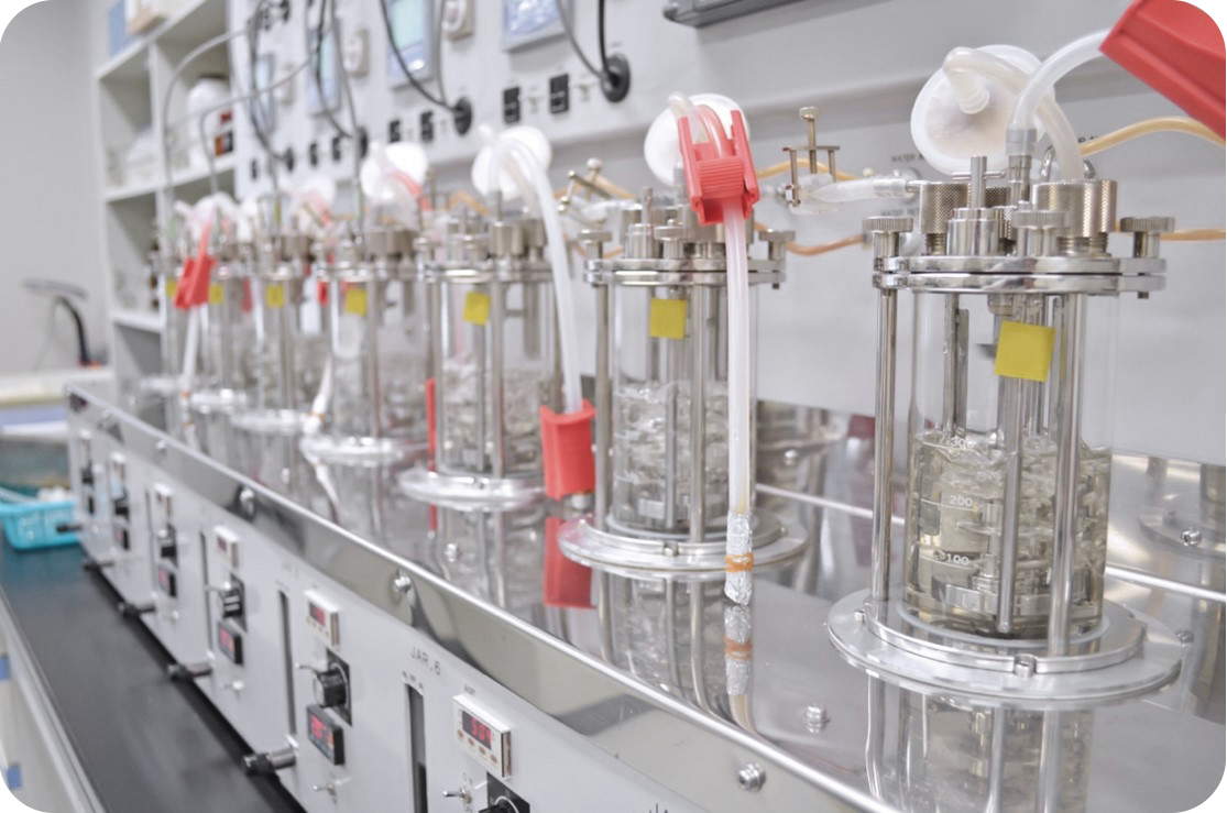 Parallel Plate Rheometer for liquids over a large temperature range